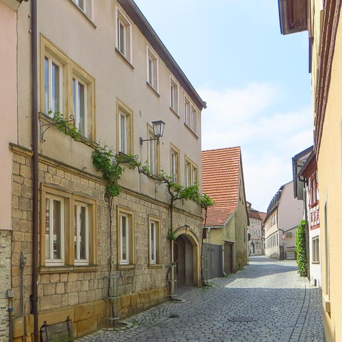 Blick nach Westen zur Oberen-Tor-Straße